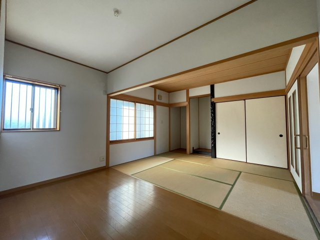 新明町平屋の和室