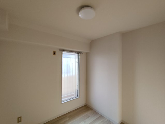 玉木マンションの洋室