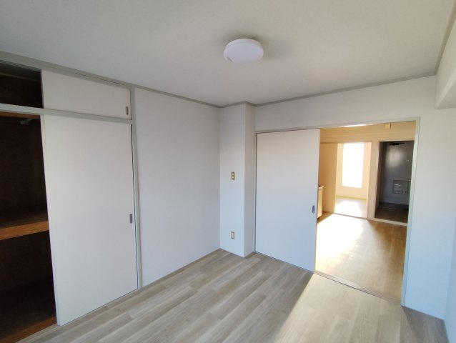 玉木マンションの洋室