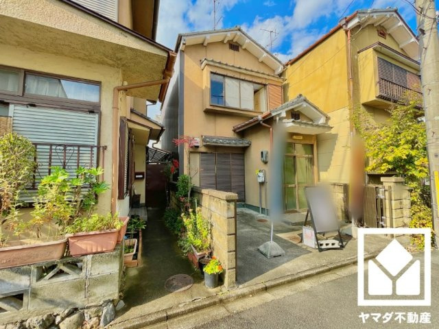 伏見区深草藤森町の外観