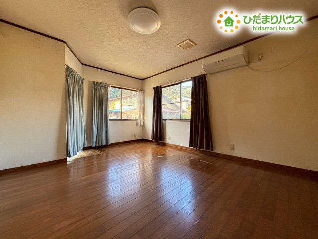 桐生市梅田町　中古一戸建ての洋室