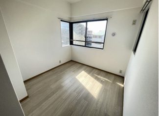 【居間・リビング】 | パーク・ノヴァ春日中央