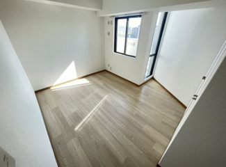 【居間・リビング】 | パーク・ノヴァ春日中央