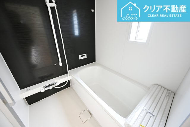 【浴室】 | 太田市下田島町第5　クレイドルガーデン　６号棟 | オートバス機能で家事をしていてもうっかりお湯があふれる心配がありません！追い炊き機能で快適な温度を維持します。