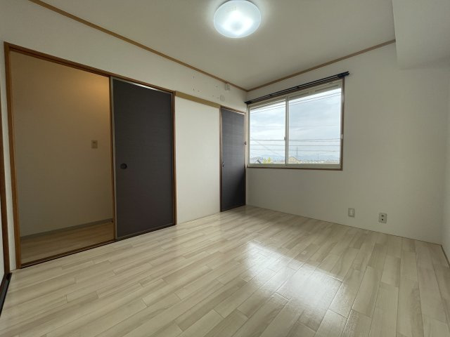 冬築タウンA棟の内装