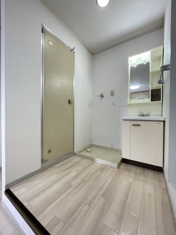 冬築タウンA棟の内装