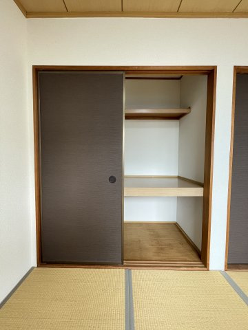 冬築タウンA棟の内装