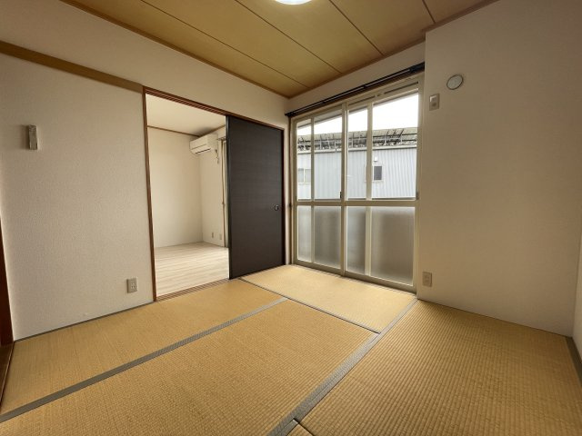 冬築タウンA棟の内装