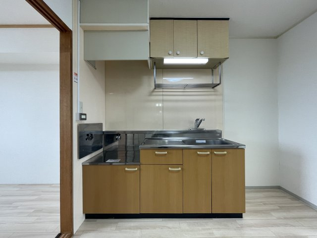 冬築タウンA棟のキッチン