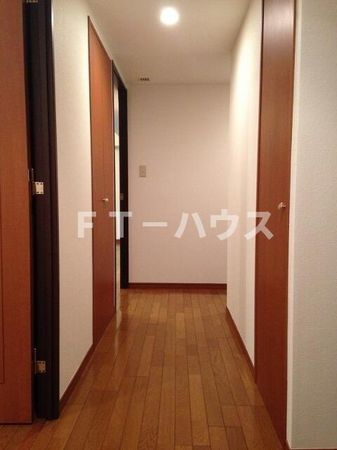 ステイツ津田沼の玄関