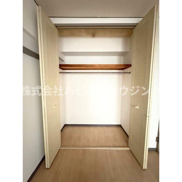 山口ビルの収納