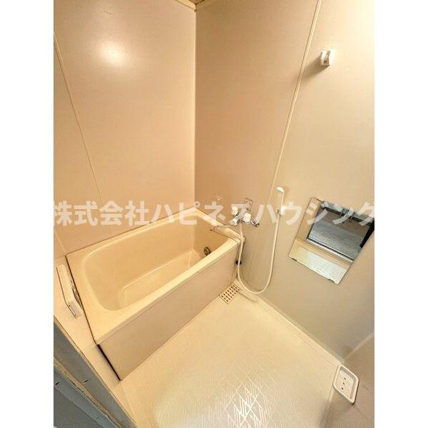 山口ビルの浴室