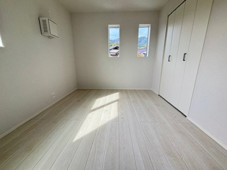 【洋室】 | 佐伯区屋代2（山陽女学園駅）　全２区画　NO1 | 2階　洋室×3　収納付きでお部屋がスッキリ広く使えます。　
