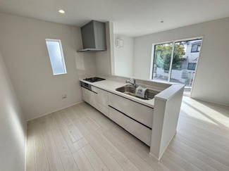 【キッチン】 | 佐伯区屋代2（山陽女学園駅）　全２区画　NO1 | 機能的なシステムキッチン☆都市ガス