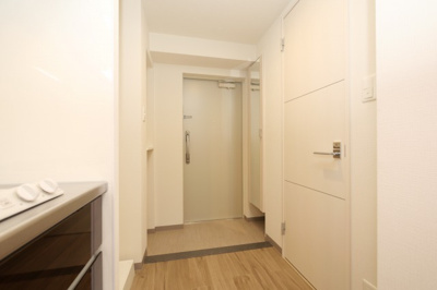 【玄関】 | アリビオ大阪港