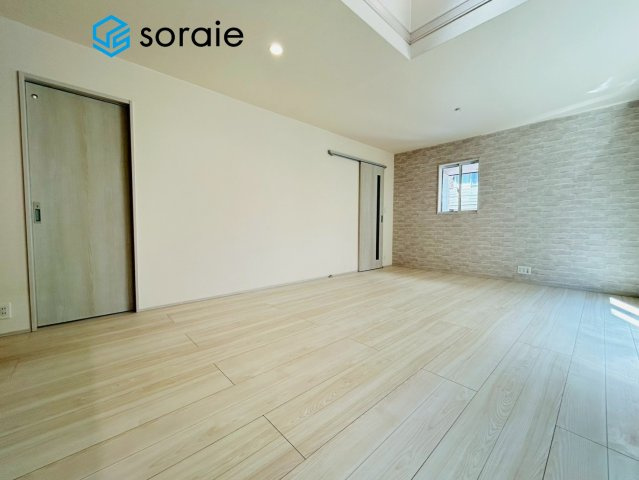 所沢市小手指元町2丁目全8棟　新築戸建の居間・リビング|4/16撮影
