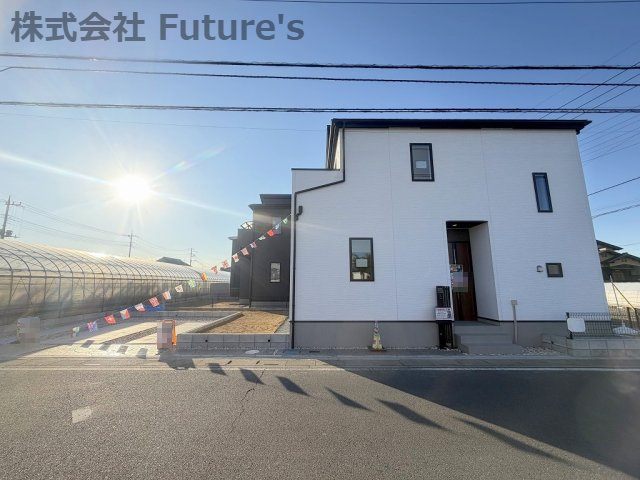三郷市鷹野5丁目　新築戸建　全2棟　2号棟の外観|2025年11月完成の新築戸建