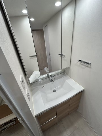 大阪ベイレジデンスの独立洗面台