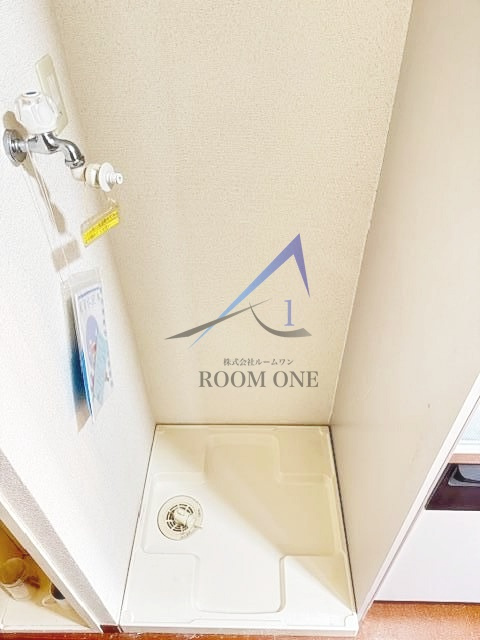 ハイツビオラ鷺宮の設備|洗濯機置き場です。