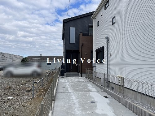 【駐車場】 | 【仲介手数料０円】綾瀬市寺尾本町1丁目1期　新築一戸建て　全3棟 | 1号棟　綾瀬市寺尾本町1丁目1期　新築一戸建て　全3棟