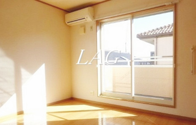 【居間・リビング】 | ビオレット | 洋室のお部屋です。