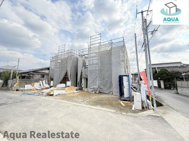 リーブルガーデン高松市円座町第八のキッチン|デザインが映えるカッコいいキッチン。洗練された空間が料理の魔法を演出し、毎日が特別なひとときへと変わります。ここで繰り広げられるクリエイティブな料理体験は、まさに感動の連続。