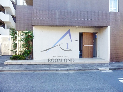 ラグジュアリーアパートメント赤羽西＃０１のエントランス|エントランスです。