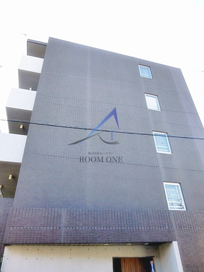 ラグジュアリーアパートメント赤羽西＃０１