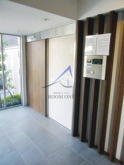 ラグジュアリーアパートメント赤羽西＃０１