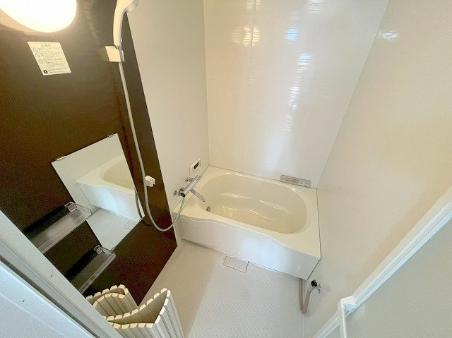 淡路コーポ1号棟の浴室