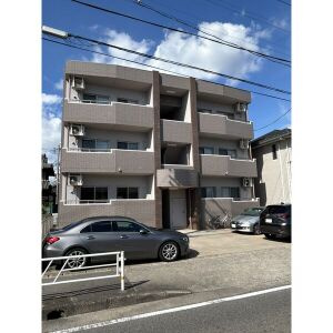 TRINITY(九之坪)の外観