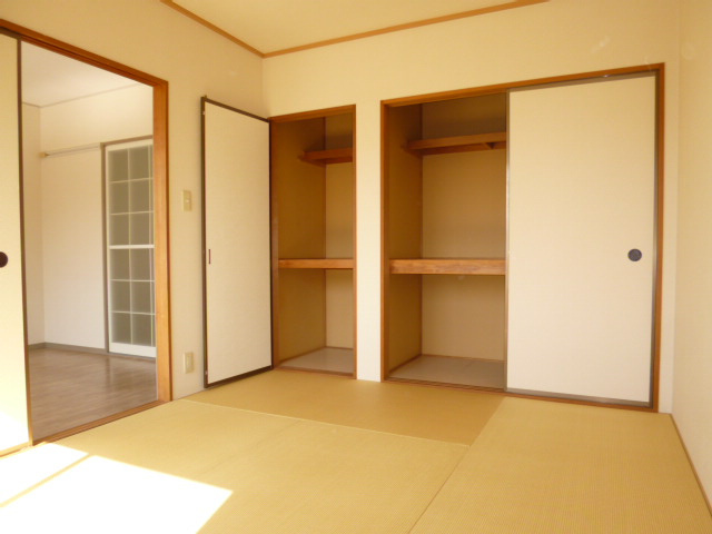 桜コーポの内装|和室