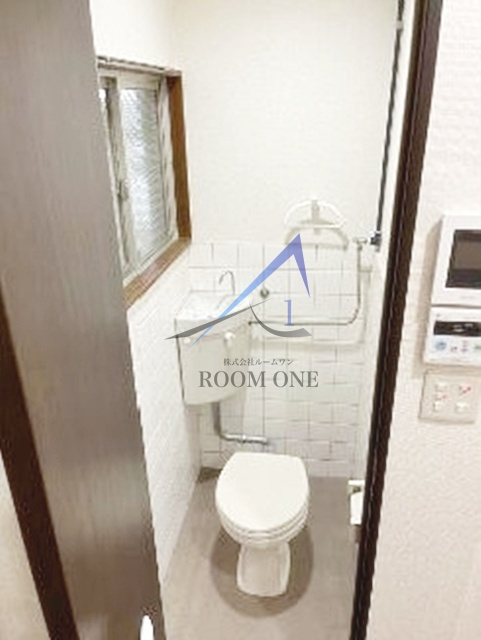 ＬＯＵＩＳのトイレ|トイレです。