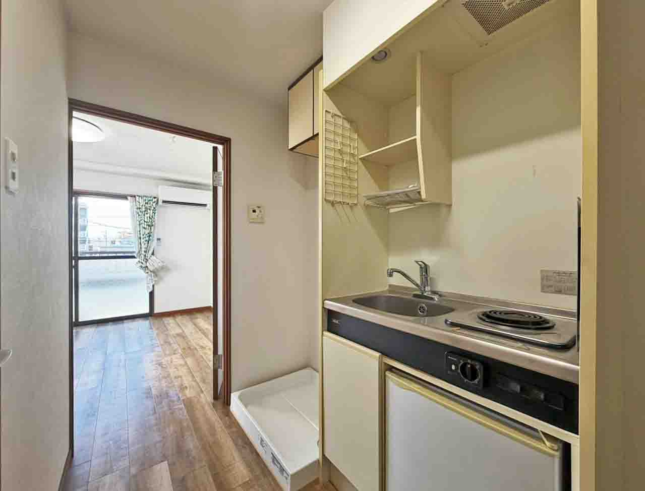 メゾンアンジュレⅠのキッチン|コンパクトなキッチンで掃除もラクラク