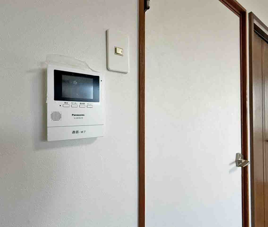 メゾンアンジュレⅠのセキュリティ|モニター付きインターホンです