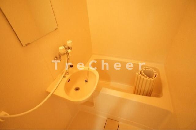 ユーハコート小石川の浴室