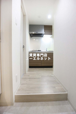 【玄関】 | ワコーレヴィータ江坂WEST | 住まいの顔ともなる玄関