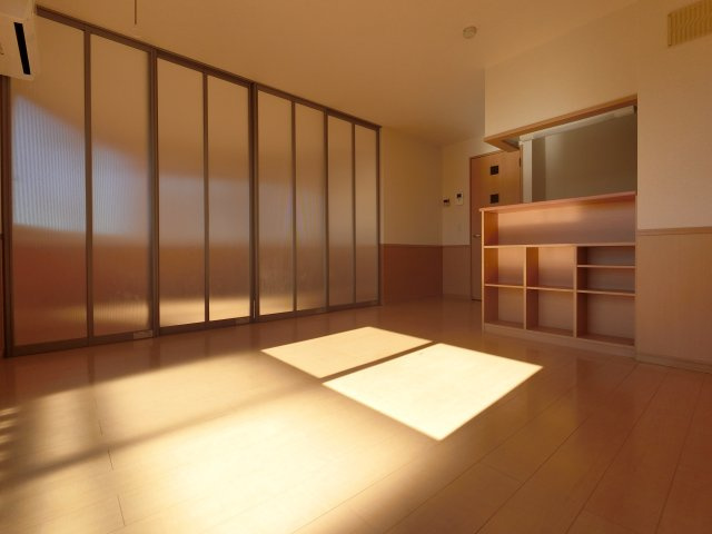 カンパーニュ Aの居間・リビング