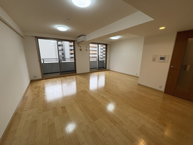 ラトリエ吉祥寺の居間・リビング