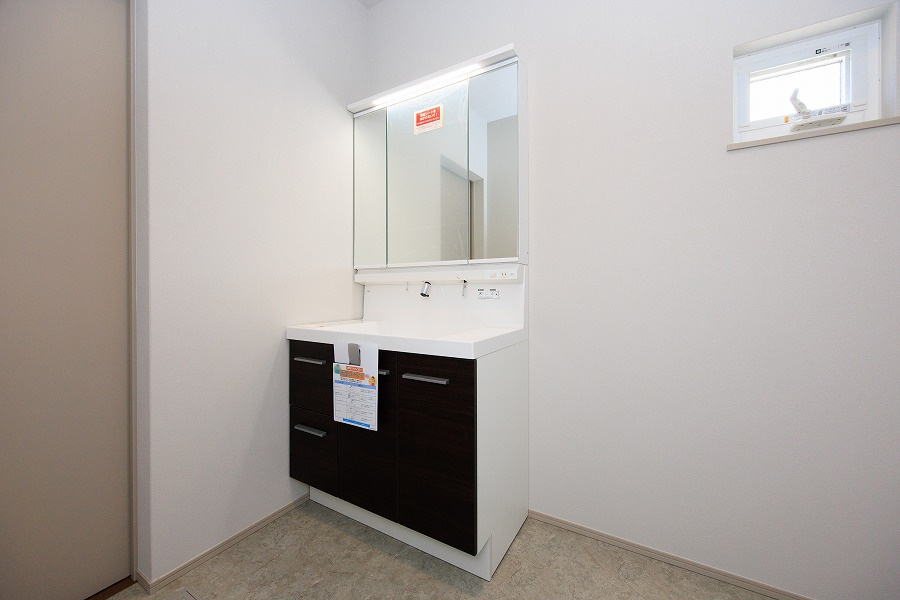 仲介手数料不要　大英産業アーキデイズ東区戸島１丁目１号地【託麻東小・二岡中】の独立洗面台