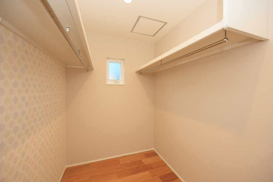 仲介手数料不要　大英産業東区戸島７丁目２号地【長嶺小・長嶺中】の収納