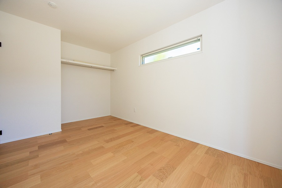 仲介手数料不要　大英産業東区戸島７丁目２号地【長嶺小・長嶺中】の洋室