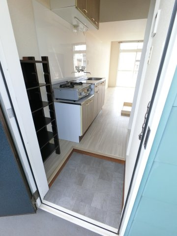 ロックス貝塚の玄関