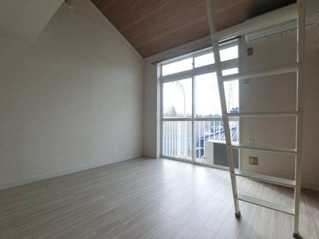 ロックス貝塚の居間・リビング