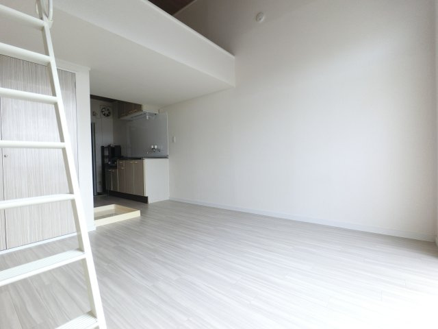 ロックス貝塚の居間・リビング