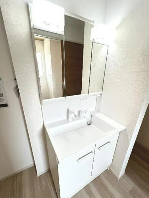 【未入居】川越市今成１期 3号棟の独立洗面台|朝の身支度に欠かせない洗面台です！