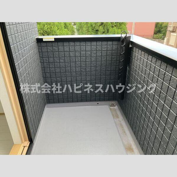 マイホームネクスト柏松ケ崎のバルコニー