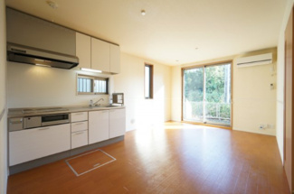 【居間・リビング】 | 四季の風　かざはな棟