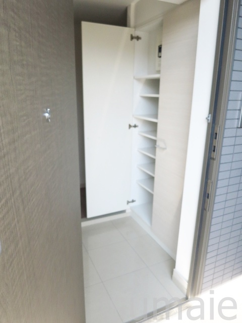 アルマドーラ王子の玄関|玄関スペースになります☆