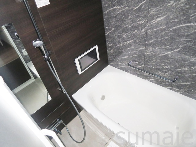 アルマドーラ王子の浴室|足を伸ばして疲れをリフレッシュ☆彡